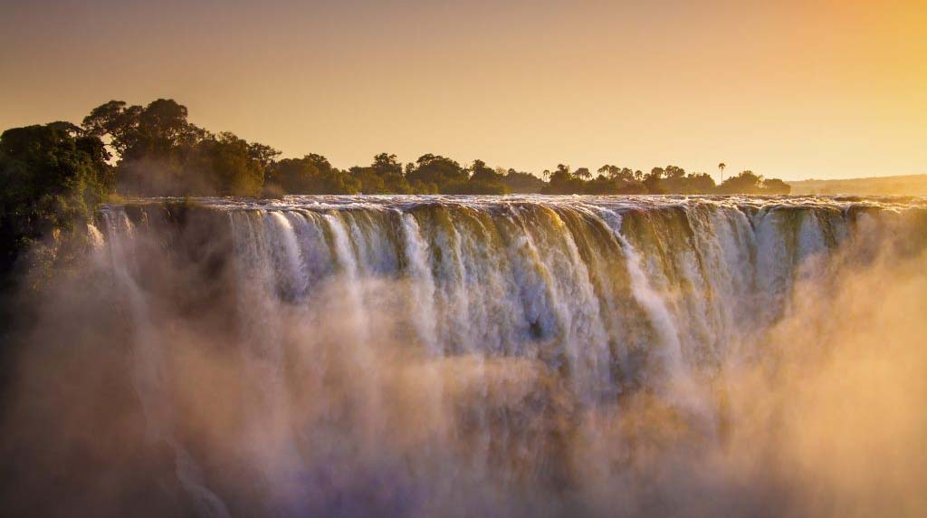 Zimbabwe Travel Guide | Discover the Magic of Africa