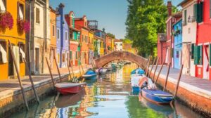 Venice to cap tour group sizes this year in the latest effort to minimize over-tourism in the historic canal city.
